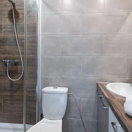 Апартаменти Elen By Northside *